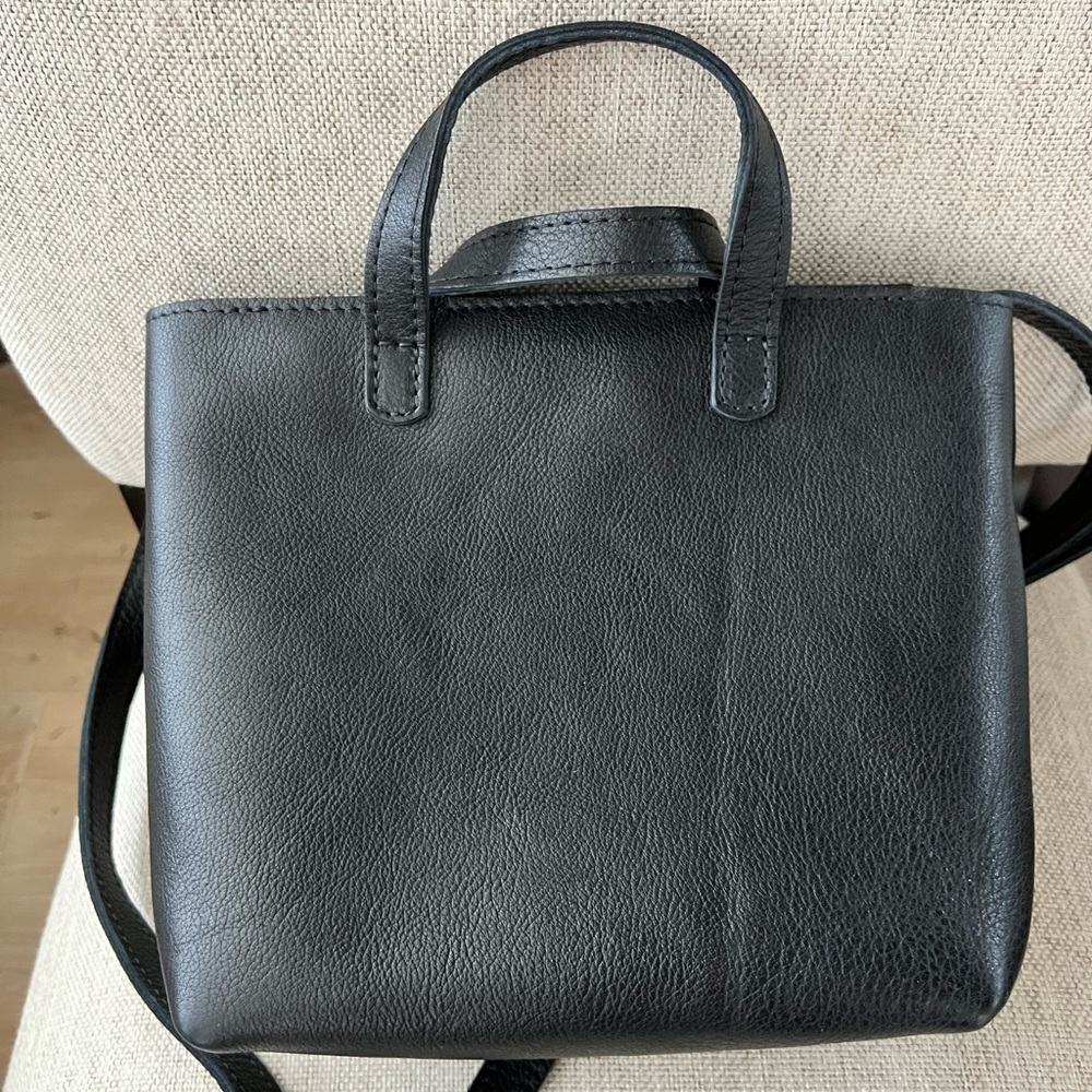 Portland Leather Goods Mini zippered Crossbody New Pebbled Black